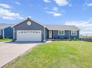 313 3rd St NW, Bondurant, IA 50035