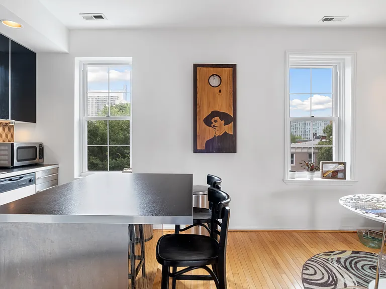 2103 Green St #3F — Photo 13