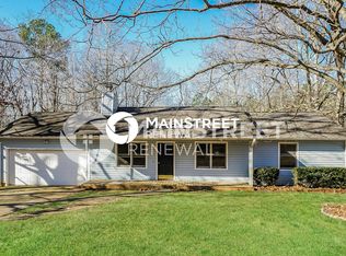 315 Bakers Bridge Cir, Douglasville, GA 30134