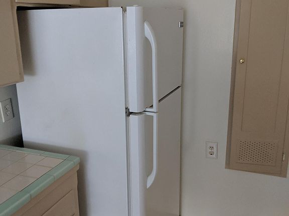 5th image of 69 Granada Ave APT A