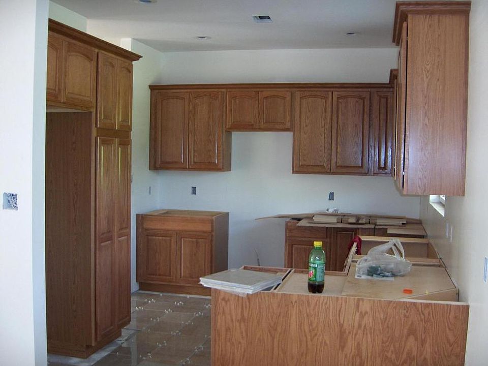 2nd image of 12 Evelina Dr