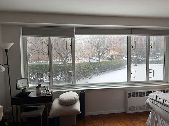4th image of 392 Central Park W APT 1U