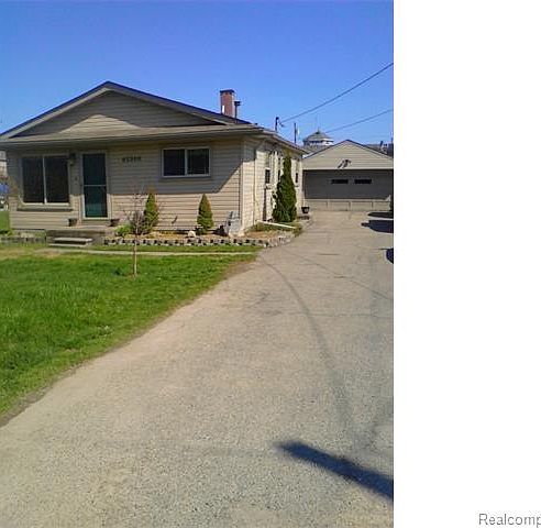 1st image of 45500 Jefferson Ave