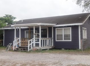 480 W Avenue G, Robstown, TX 78380