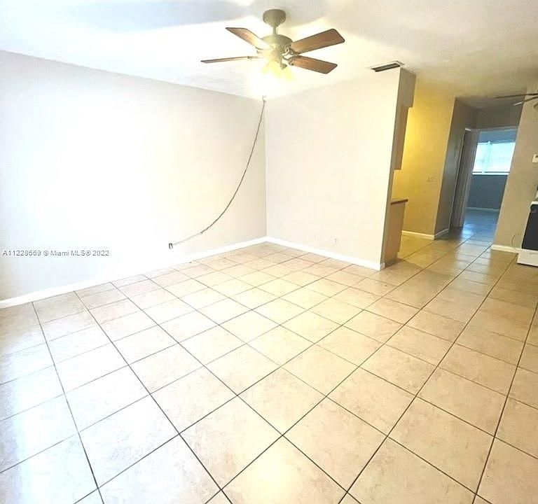 1st image of 5910 NE 18th Ave #15
