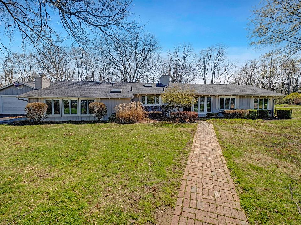 1st image of 8588 Concord Hills Cir