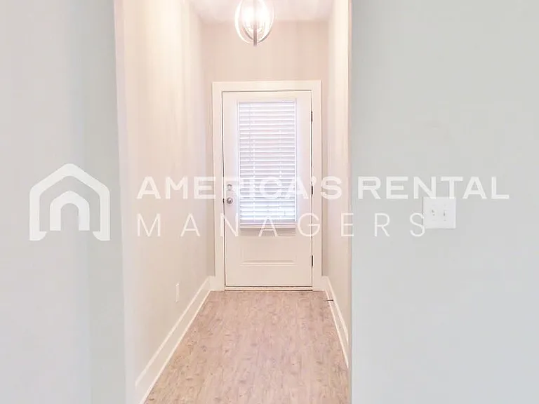 5596 Park Side Rd — Photo 21