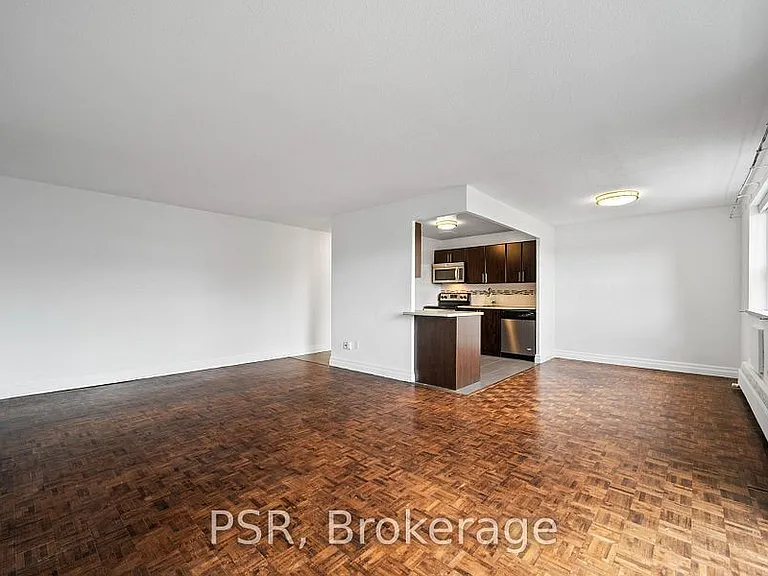 2300 Marine Dr — Photo 37