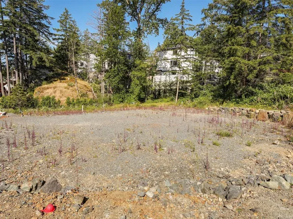 2179 Yucca Pl, Langford, BC V9B 6C4