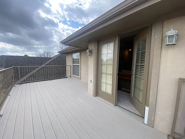 3605 N Narcissus Ave — Photo 42