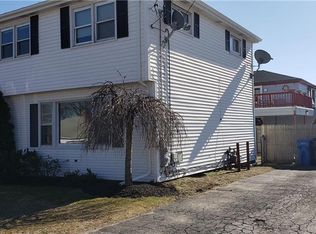 5 Melton St, Cranston, RI 02920