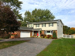 71 Stacy Ave, Streator, IL 61364