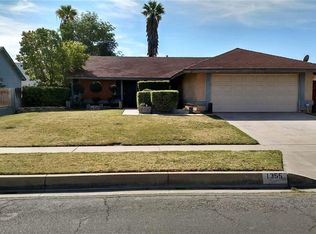 1355 W 2nd St, Rialto, CA 92376