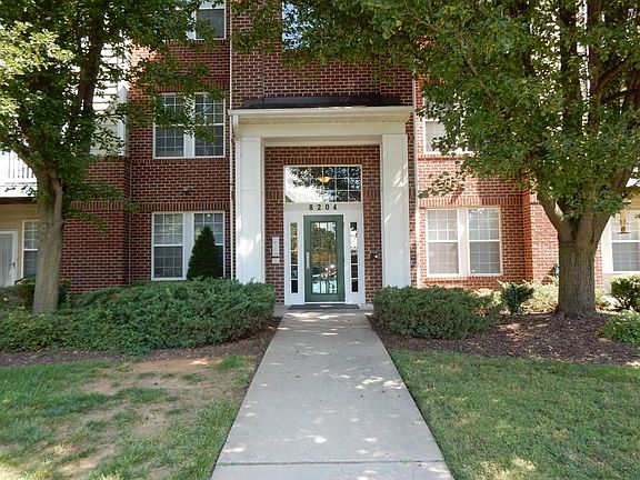 2nd image of 8204 Blue Heron Dr APT 1D
