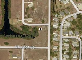 3918 Garden Blvd, Cape Coral, FL 33909