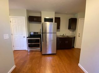 27 Florence St #1R, Providence, RI 02909