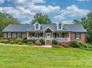 6487 River Bend Rd, Claremont, NC 28610