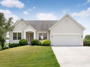 8615 139th St, Savage, MN 55378