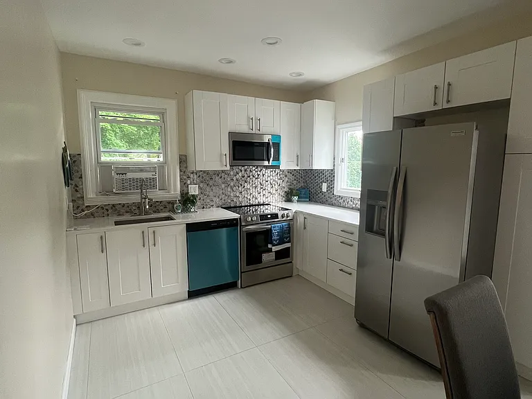 488 Prospect Ave #2 — Photo 8