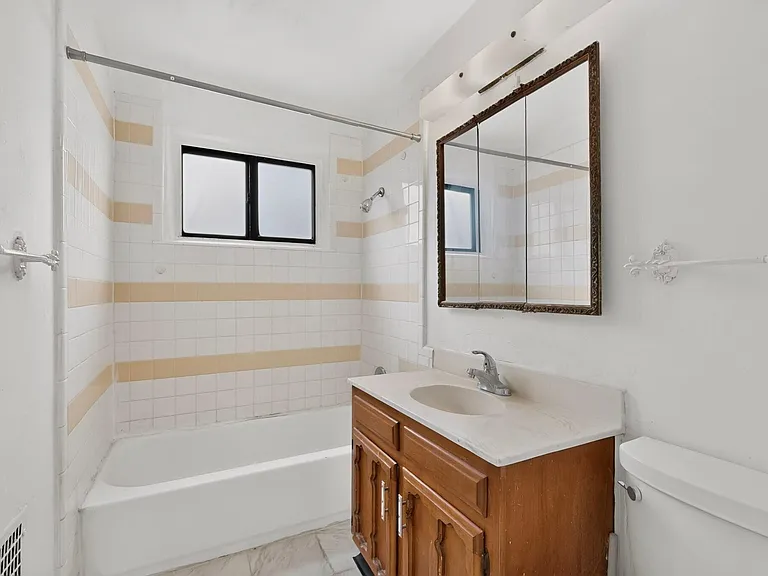 615 Quincy St NE #A & B — Photo 18