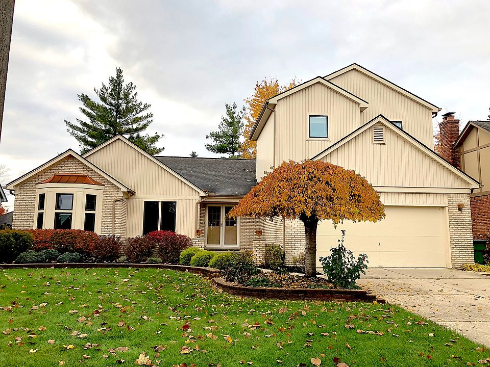1st image of 14926 Crofton Dr