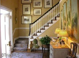 130-202 Sunset Cir, Greensboro, NC 27408