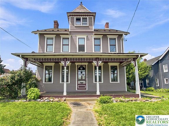 3rd image of 3219 Easton Ave