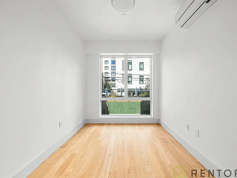 319 Lenox Rd #3C — Photo 6