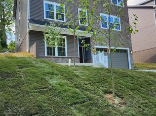 18520 Old Triangle Rd, Triangle, VA 22172