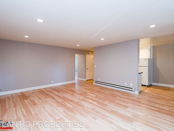4th image of 199 Acalanes Dr APT 04