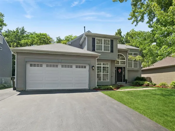 639 Anderson Dr, Lake In The Hills, IL 60156