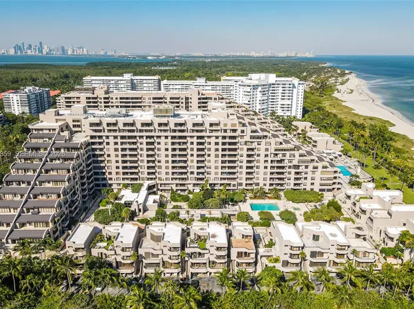 201 Crandon Blvd APT 530, Key Biscayne, FL 33149