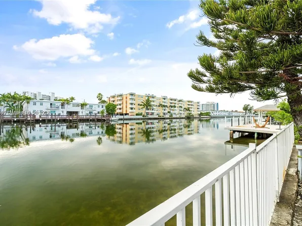 7975 Crespi Blvd APT 3, Miami Beach, FL 33141