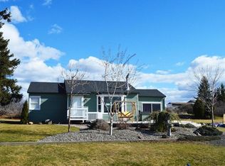 1243 Dilley Rd, Tieton, WA 98947