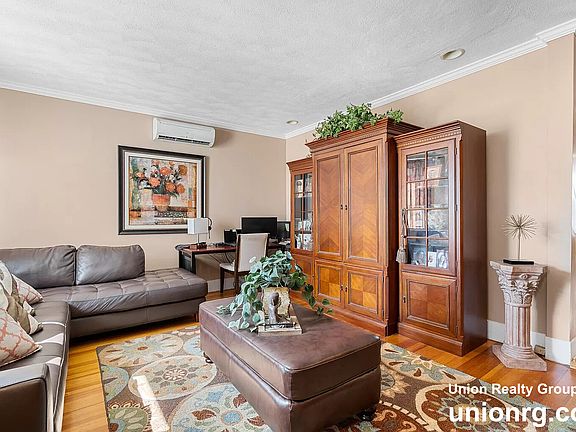 5th image of 92-94 Saint Andrew Rd #2