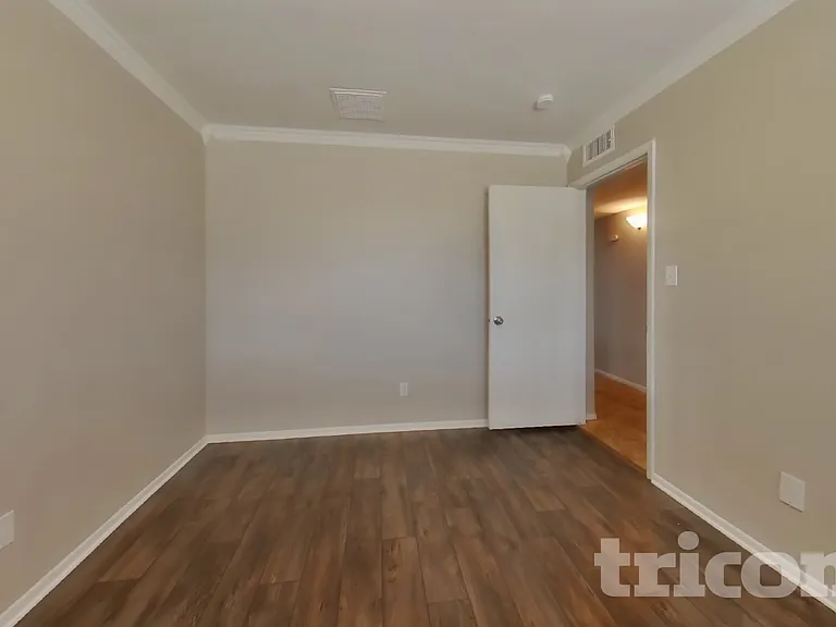 4009 W Hayward Ave — Photo 15