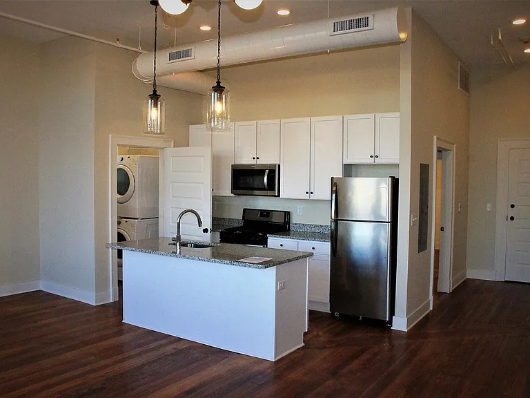 520 Mulberry St #302 — Photo 6