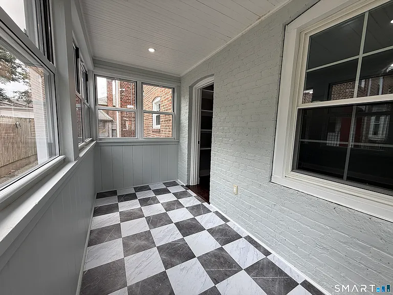 30 Hadley St — Photo 20