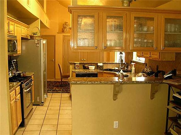 2nd image of 6044 Ojo De Agua Dr