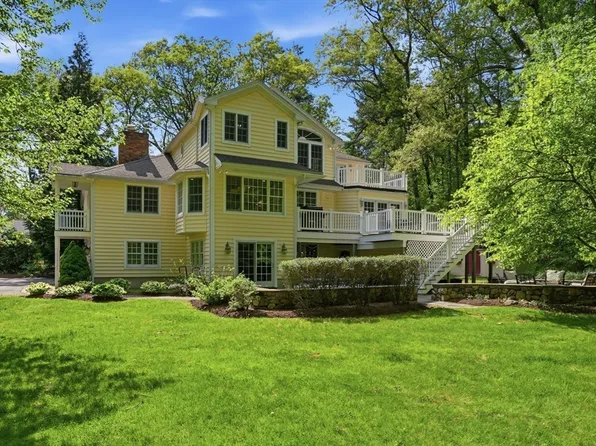 94 College Rd, Concord, MA 01742