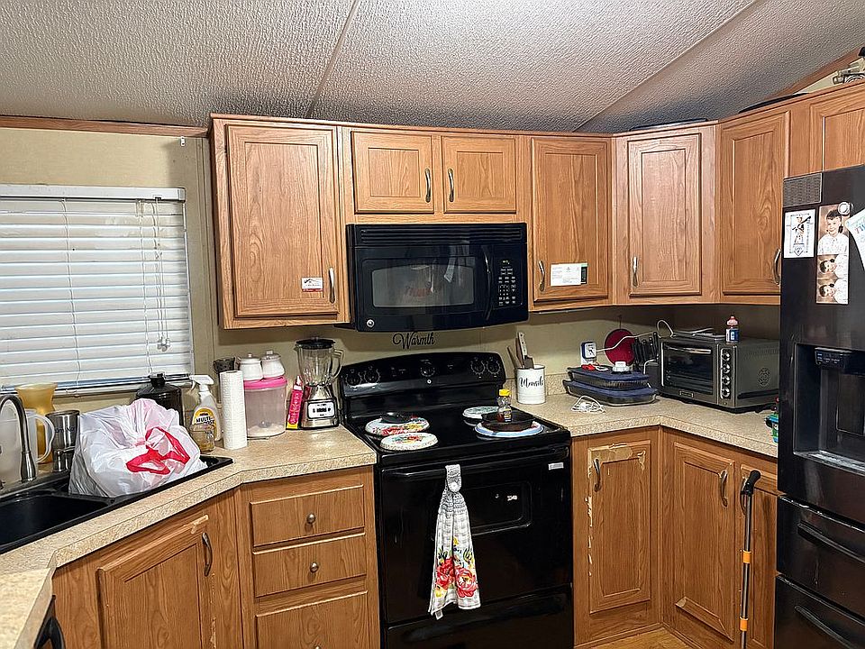 2nd image of 219 Lochness Dr