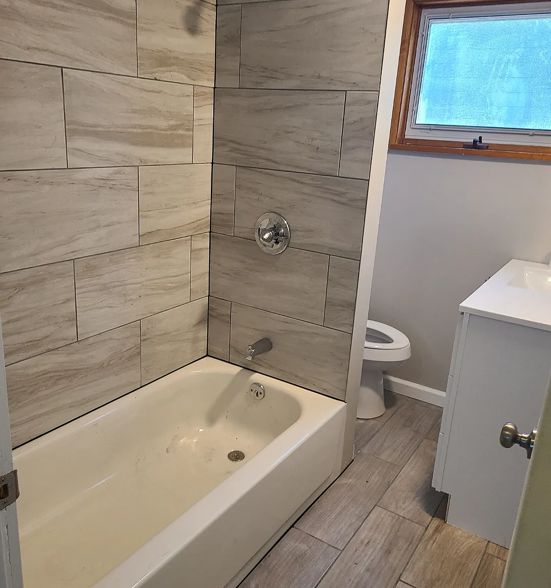 2 bed, 850 sqft, $1,150 — Photo 3