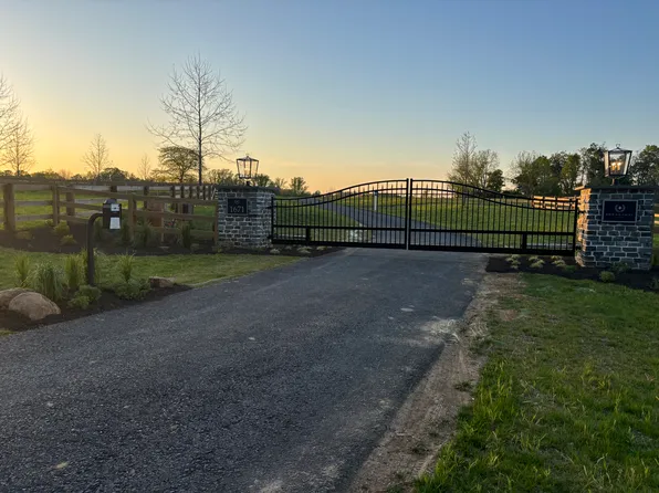1671 E Strasburg Rd, West Chester, PA 19380