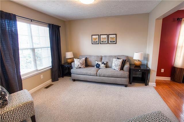 2nd image of 3117 Pony Ridge Way