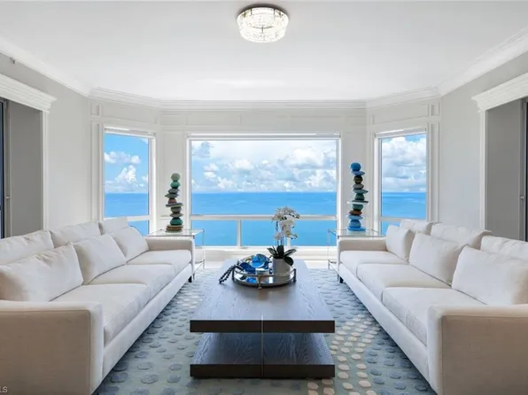 8473 Bay Colony DR #2003, NAPLES, FL 34108