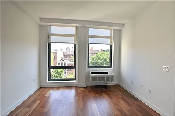 Rented by REAL New York | media 2