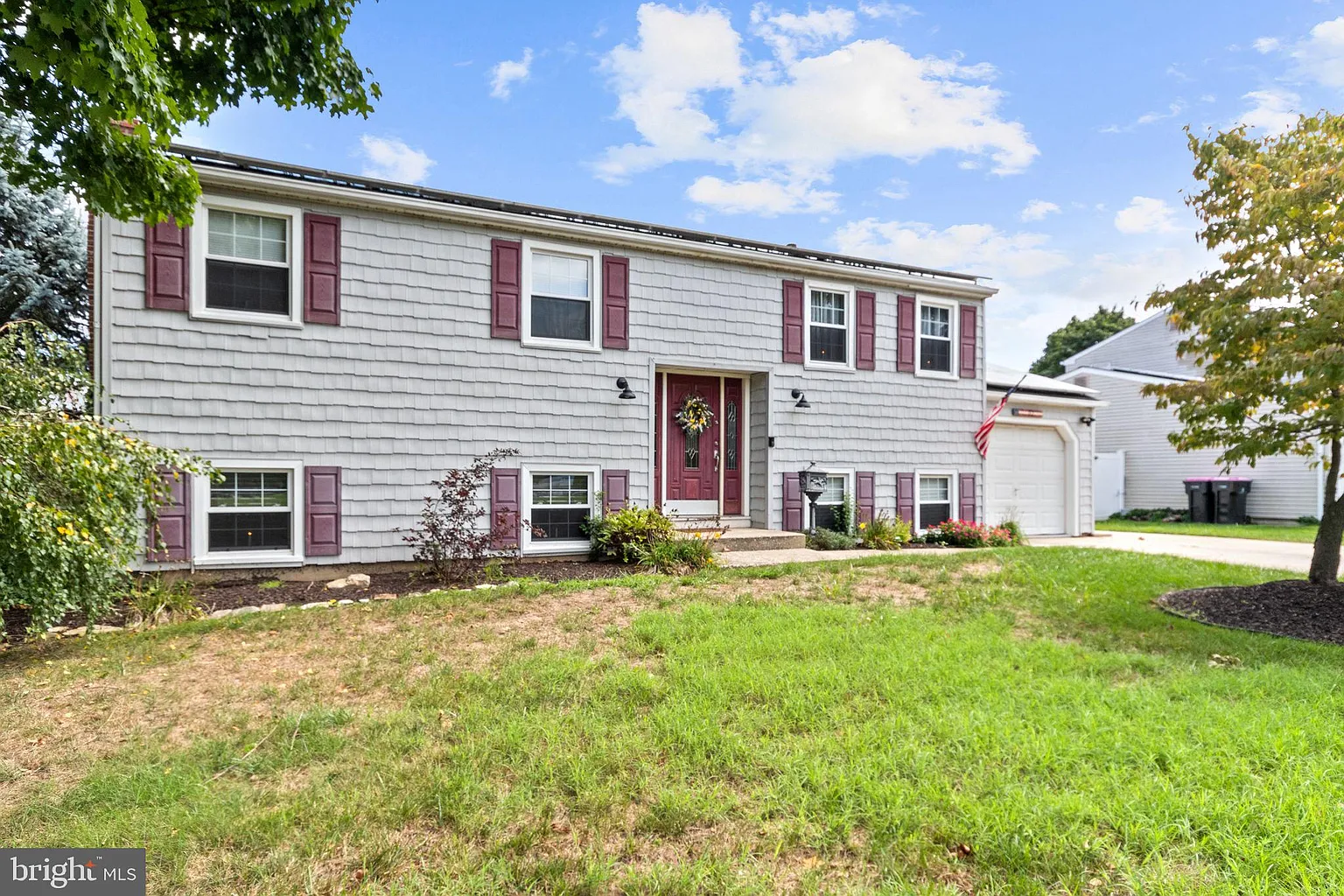 37 E Kennedy Dr photo 1