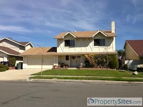 2nd image of 1366 N Hacienda Dr