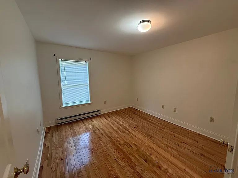 7407 State Route 20 — Photo 16