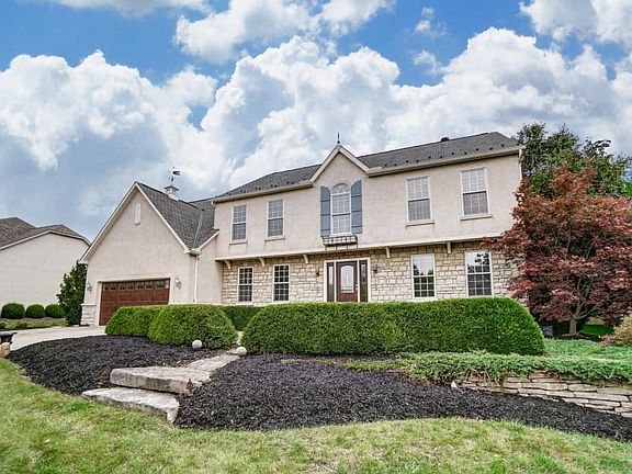 2nd image of 2937 Sandhurst Dr
